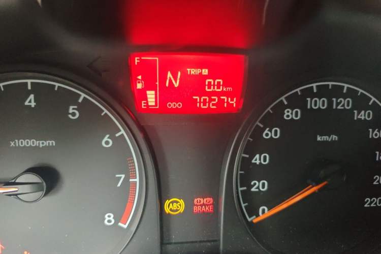 Used Hyundai Verna (older generation) 2014 1.4L Automatic Smart GLS Odometer Close Up