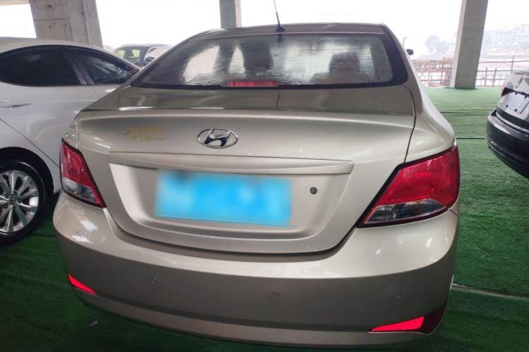 Used Hyundai Verna (older generation) 2014 1.4L Manual Smart GLS Trim Rear