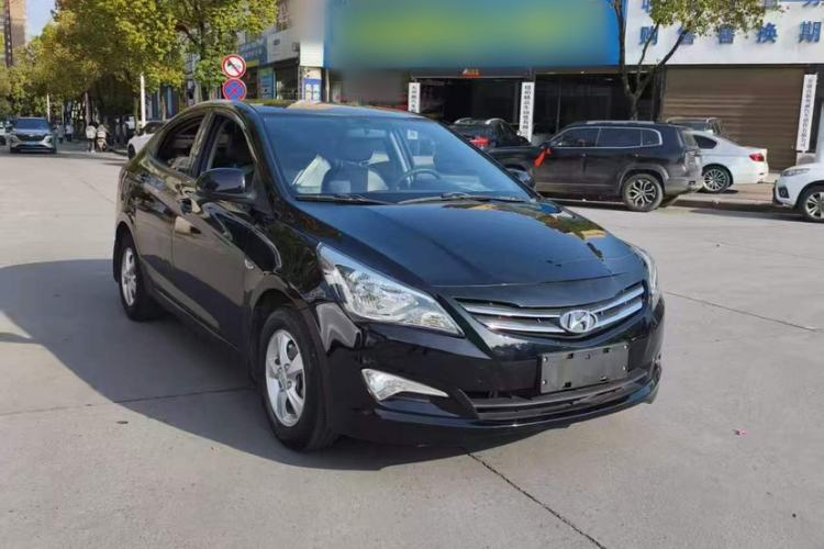 Used Hyundai Verna (older generation) 2016 1.4L Automatic Smart GLS Exterior 2