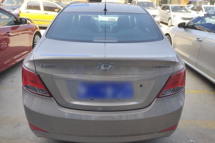 Used Hyundai Verna (older generation) 2016 1.4L Automatic Smart GLS Exterior 4