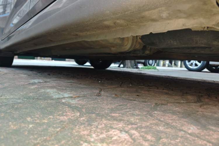 Used Hyundai Verna (older generation) 2016 1.4L Automatic Smart GLS Chassis Rear Left