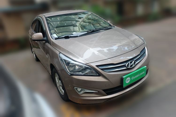 Used Hyundai Verna (older generation) 2016 1.4L Automatic Smart GLS Front Right 45 Deg