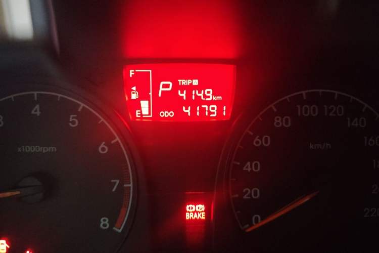 Used Hyundai Verna (older generation) 2016 1.4L Automatic Smart GLS Odometer Close Up