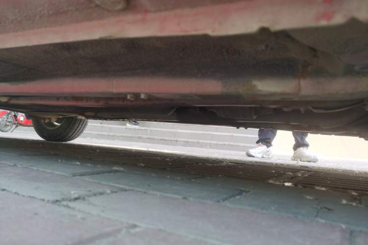 Used Hyundai Verna (older generation) 2016 1.4L Manual Smart GLS Trim Chassis Front Right