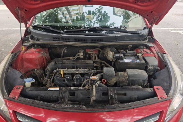 Used Hyundai Verna (older generation) 2016 1.4L Automatic Smart GLS Engine Bay