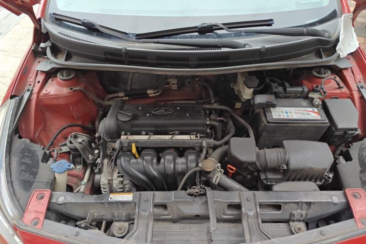 Used Hyundai Verna (older generation) 2016 1.4L Automatic Fashionable GS Model Engine Bay