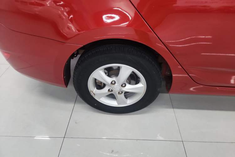 Used Hyundai Verna (older generation) 2016 1.4L Manual Smart GLS Trim Exterior 5