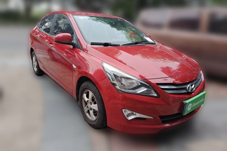Used Hyundai Verna (older generation) 2016 1.4L Automatic Fashionable GS Model Front Right 45 Deg