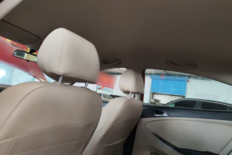 Used Hyundai Verna (older generation) 2016 1.4L Manual Smart GLS Trim Headliner