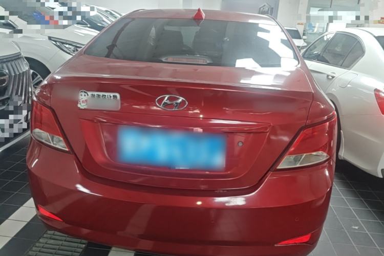 Used Hyundai Verna (older generation) 2016 1.4L Automatic Smart GLS Rear