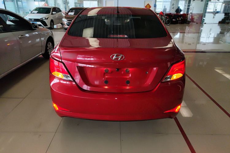 Used Hyundai Verna (older generation) 2016 1.4L Manual Smart GLS Trim Rear