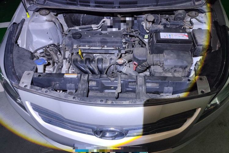 Used Hyundai Verna (older generation) 2016 1.4L Automatic Smart GLS Engine Bay