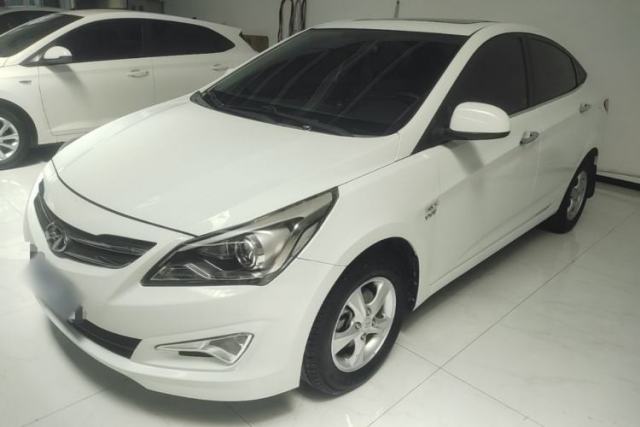Used Hyundai Verna (older generation) 2016 1.4L Automatic Leading-Edge GLX