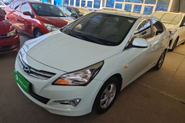 Used Hyundai Verna (older generation) 2016 1.4L Manual Smart GLS Trim