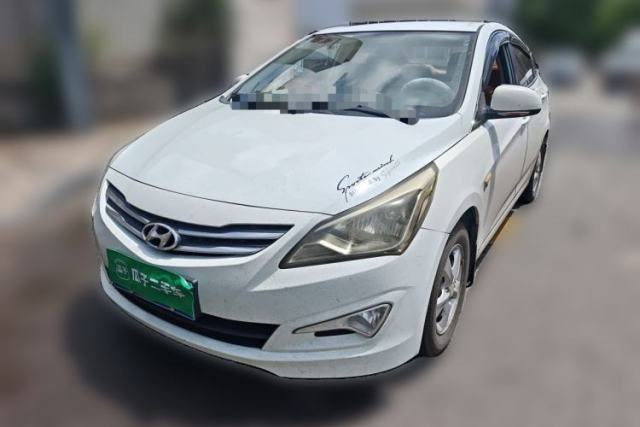 Used Hyundai Verna (older generation) 2016 1.4L Manual Smart GLS Trim