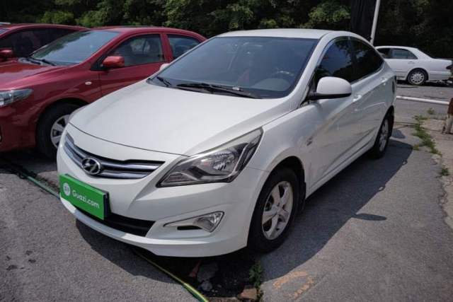 Used Hyundai Verna (older generation) 2016 1.4L Manual Smart GLS Trim