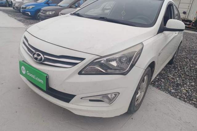 Used Hyundai Verna (older generation) 2016 1.4L Manual Smart GLS Trim