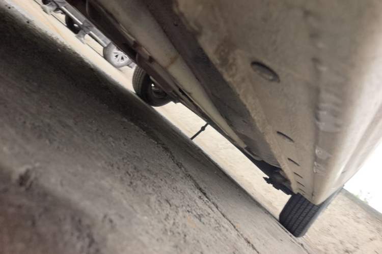 Used Hyundai Verna (older generation) 2016 1.4L Manual Smart GLS Trim Chassis Front Left