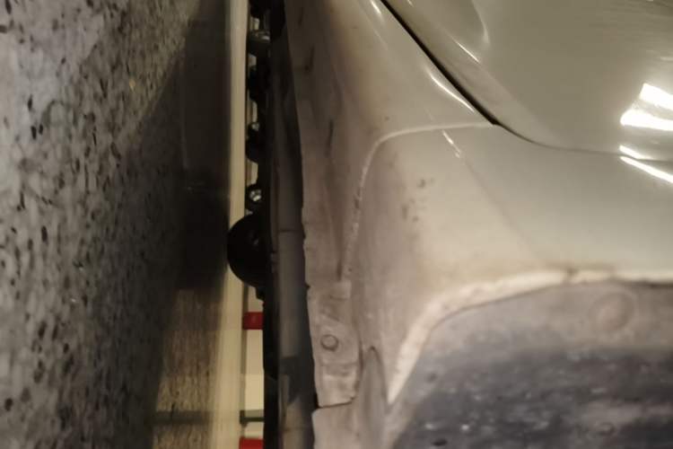 Used Hyundai Verna (older generation) 2016 1.4L Manual Smart GLS Trim Chassis Front Right