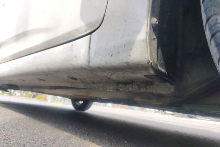 Used Hyundai Verna (older generation) 2016 1.4L Automatic Smart GLS Chassis Front Right
