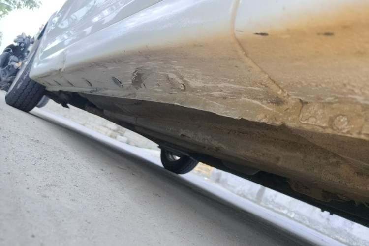 Used Hyundai Verna (older generation) 2016 1.4L Automatic Smart GLS Chassis Front Right