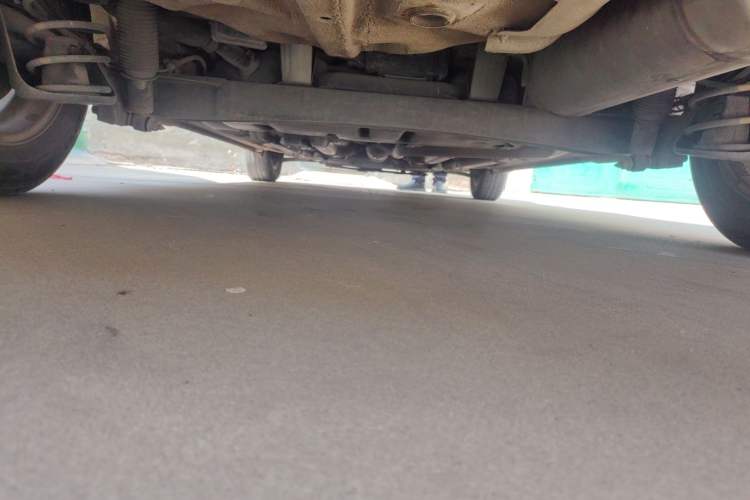 Used Hyundai Verna (older generation) 2016 1.4L Manual Fashion GS Chassis Rear