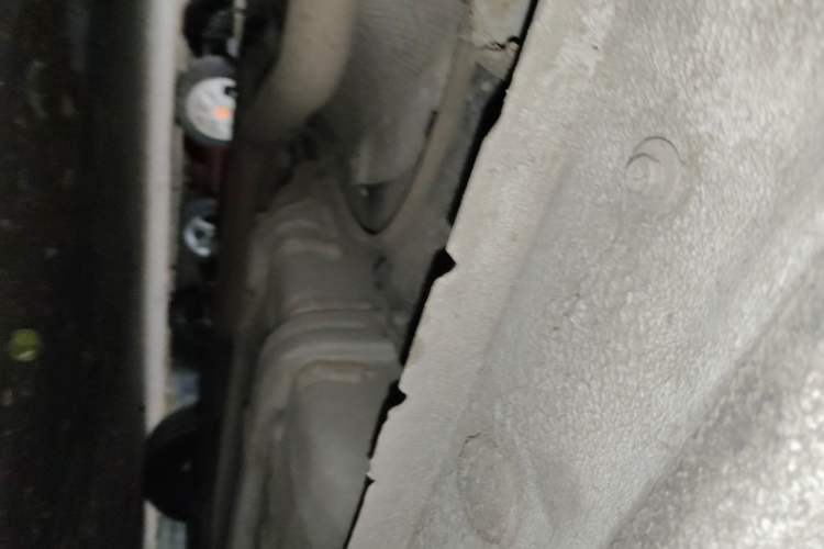 Used Hyundai Verna (older generation) 2016 1.4L Automatic Fashionable GS Model Chassis Rear Right