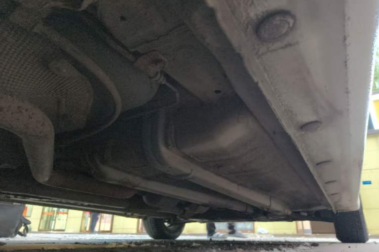 Used Hyundai Verna (older generation) 2016 1.4L Manual Smart GLS Trim Chassis Rear Right