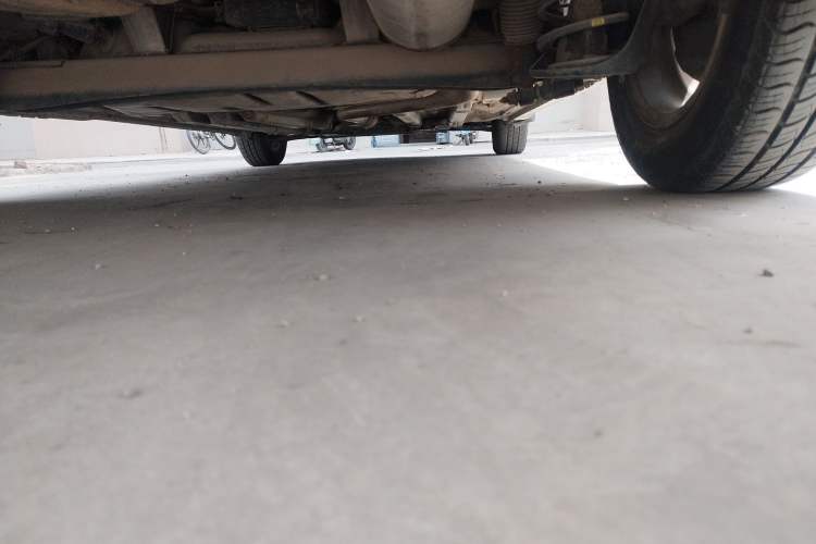 Used Hyundai Verna (older generation) 2016 1.4L Manual Smart GLS Trim Chassis Rear Right