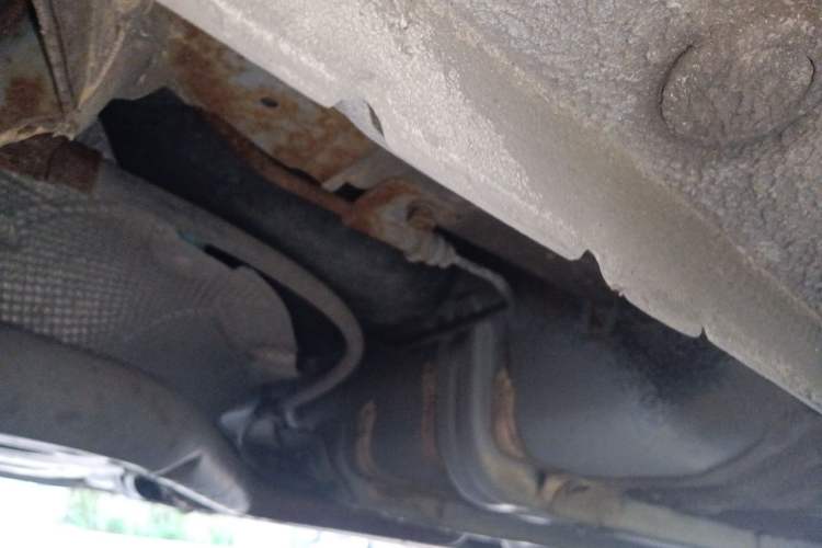 Used Hyundai Verna (older generation) 2016 1.4L Automatic Smart GLS Chassis Rear Right