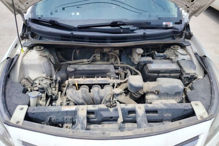 Used Hyundai Verna (older generation) 2016 1.4L Manual Smart GLS Trim Engine Bay