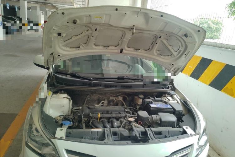 Used Hyundai Verna (older generation) 2016 1.4L Automatic Smart GLS Engine Bay