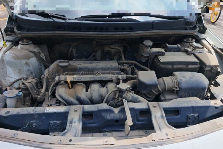 Used Hyundai Verna (older generation) 2016 1.4L Manual Smart GLS Trim Engine Bay