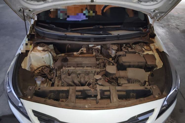 Used Hyundai Verna (older generation) 2016 1.4L Automatic Smart GLS Engine Bay