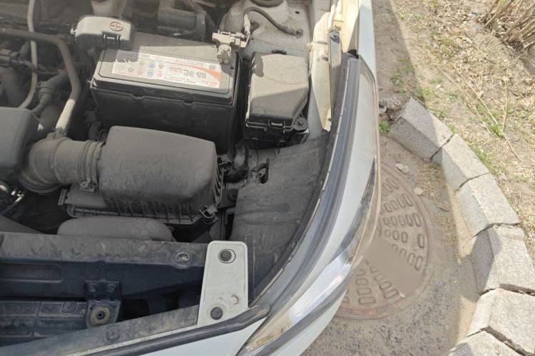 Used Hyundai Verna (older generation) 2016 1.4L Manual Smart GLS Trim Engine Bay Left