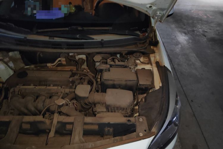 Used Hyundai Verna (older generation) 2016 1.4L Automatic Smart GLS Engine Bay Left