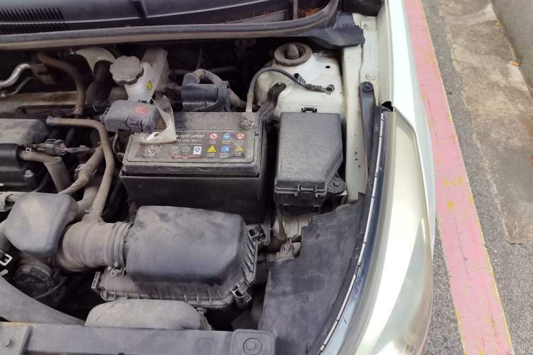 Used Hyundai Verna (older generation) 2016 1.4L Manual Fashion GS Engine Bay Left