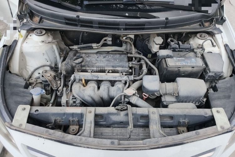 Used Hyundai Verna (older generation) 2016 1.4L Automatic Smart GLS Engine Bay