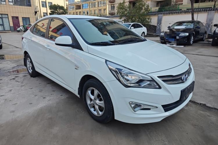 Used Hyundai Verna (older generation) 2016 1.4L Automatic Smart GLS Exterior 1
