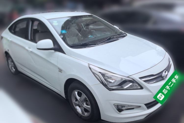 Used Hyundai Verna (older generation) 2016 1.4L Manual Smart GLS Trim Exterior 2