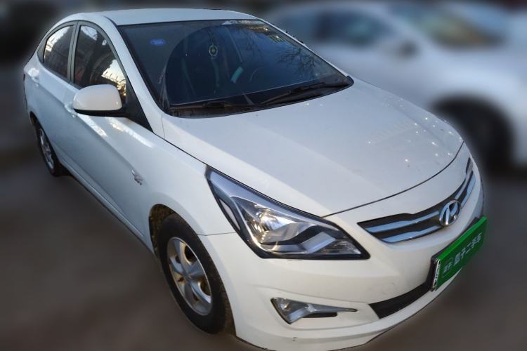 Used Hyundai Verna (older generation) 2016 1.4L Manual Smart GLS Trim Exterior 2