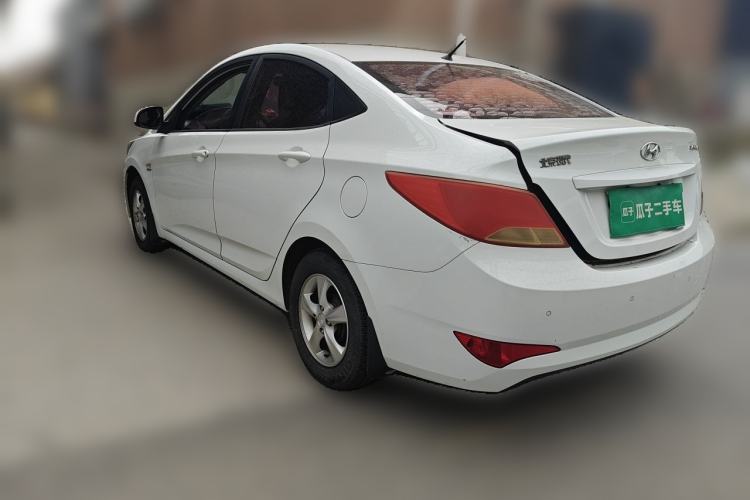 Used Hyundai Verna (older generation) 2016 1.4L Automatic Smart GLS Exterior 3