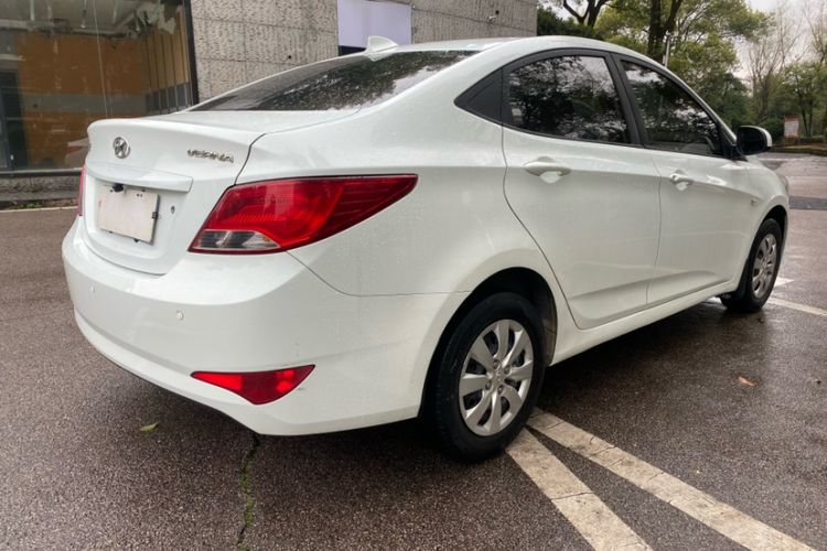 Used Hyundai Verna (older generation) 2016 1.4L Automatic Fashionable GS Model Exterior 3