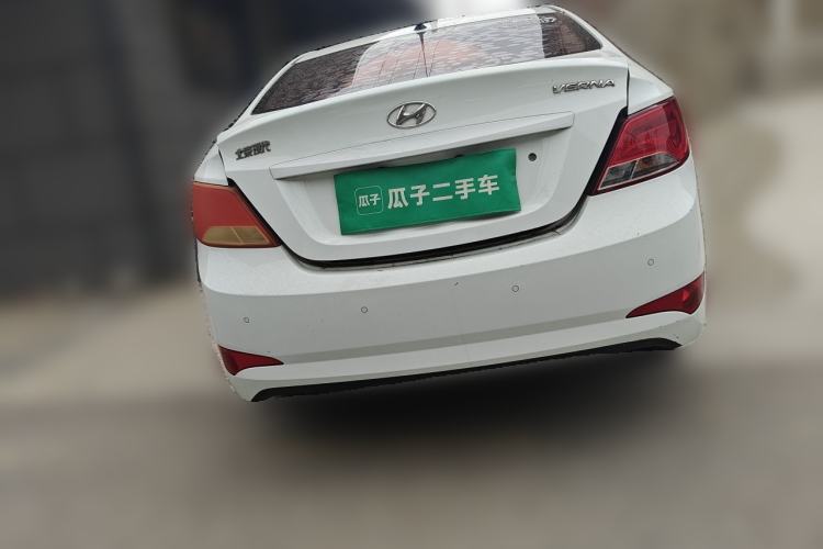 Used Hyundai Verna (older generation) 2016 1.4L Automatic Smart GLS Exterior 4