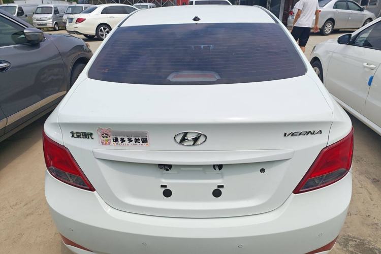 Used Hyundai Verna (older generation) 2016 1.4L Automatic Smart GLS Exterior 4
