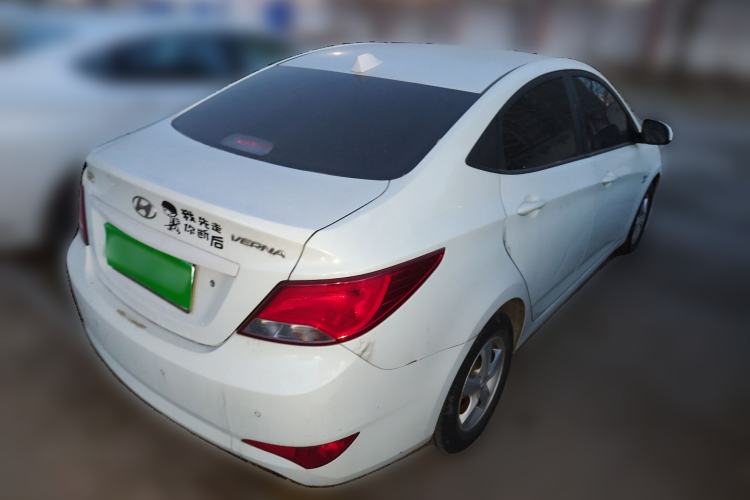 Used Hyundai Verna (older generation) 2016 1.4L Manual Smart GLS Trim Exterior 5