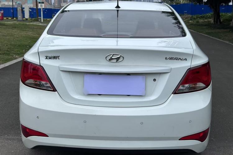 Used Hyundai Verna (older generation) 2016 1.4L Automatic Smart GLS Exterior 6