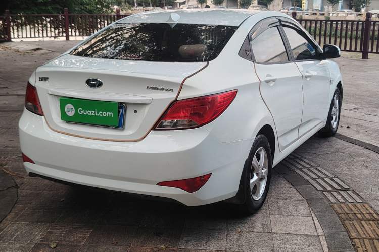 Used Hyundai Verna (older generation) 2016 1.4L Manual Smart GLS Trim Exterior 7