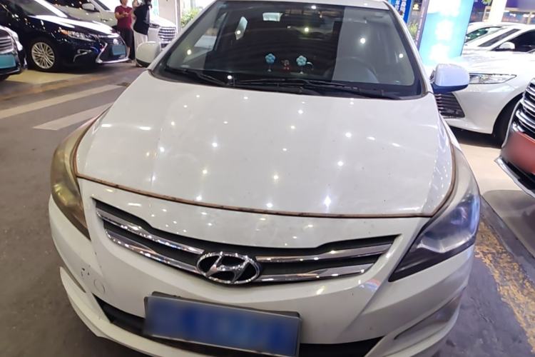 Used Hyundai Verna (older generation) 2016 1.4L Manual Smart GLS Trim Front
