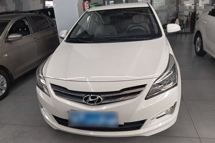 Used Hyundai Verna (older generation) 2016 1.4L Automatic Smart GLS Front